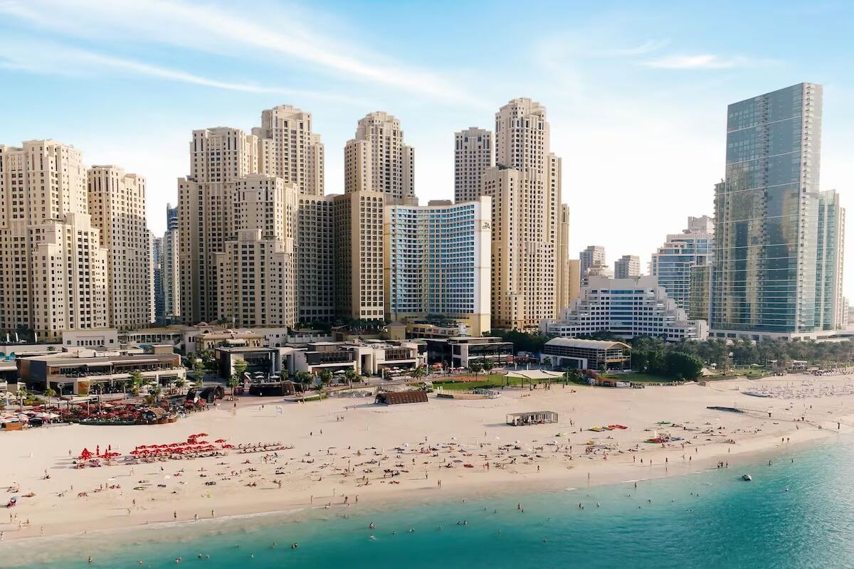 Dubai & Abu Dhabi Luxury Escape – 6 Nights