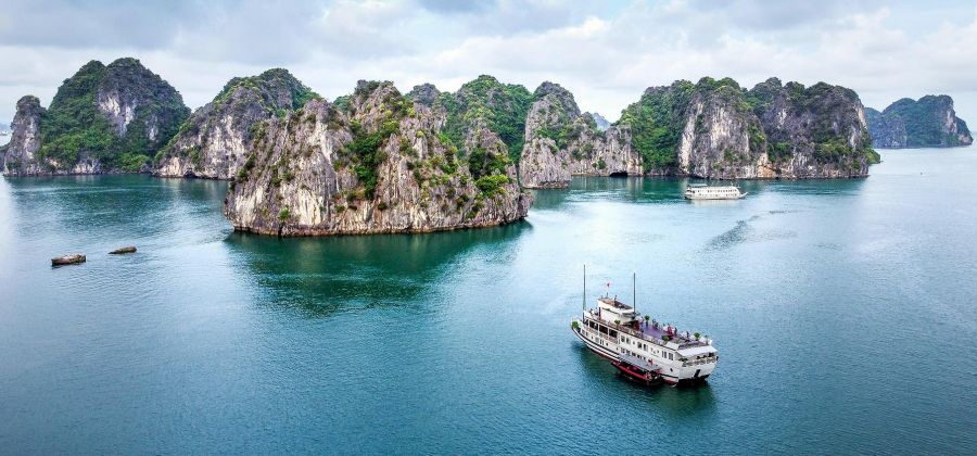 Vietnam & Sri Lanka Discovery