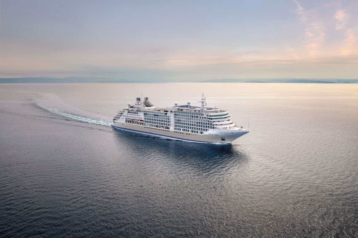 Ultra-Luxury Japan & South Korea Cruise