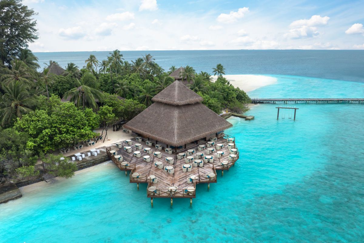 Adaaran Club Rannalhi Maldives- 4*