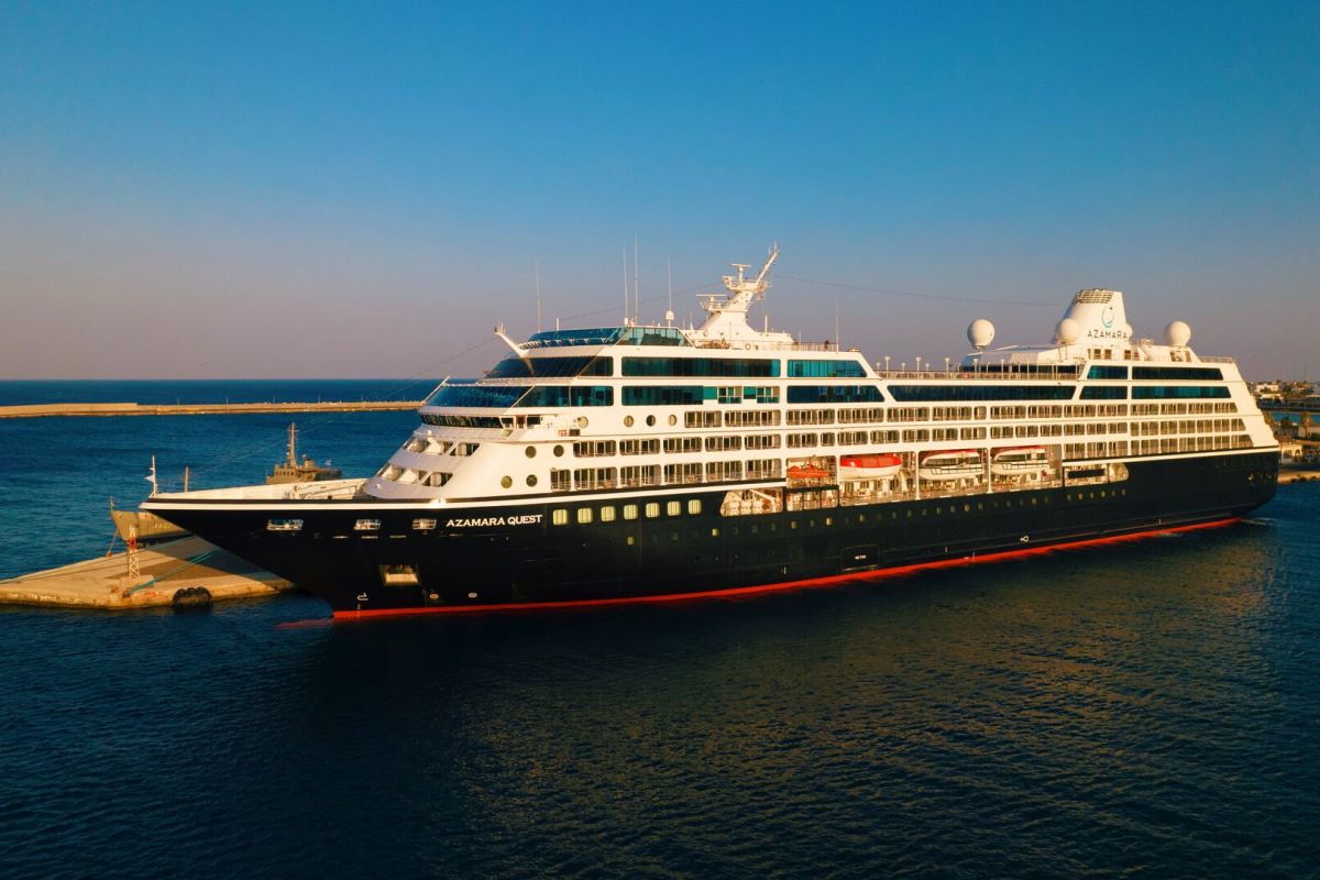 Vietnam cruise holiday