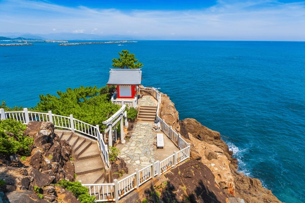 Ultra-Luxury Japan & South Korea Cruise