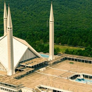 Cheap Flights to Islamabad