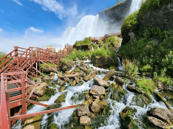Niagara Falls