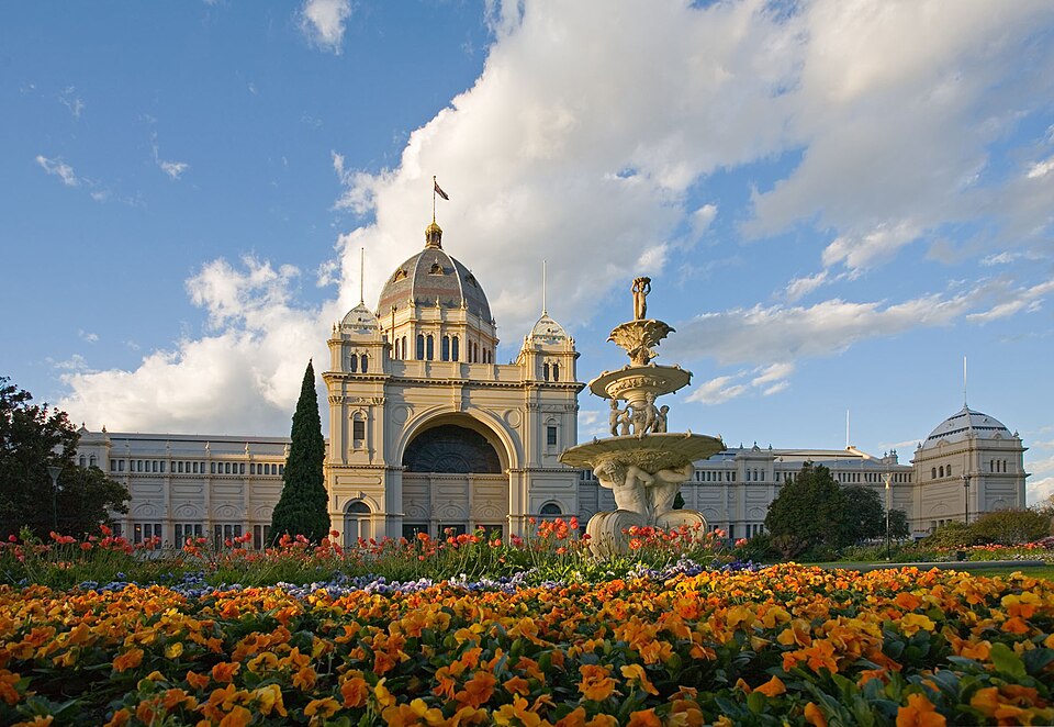 12 nights Across Australia & New Zealand