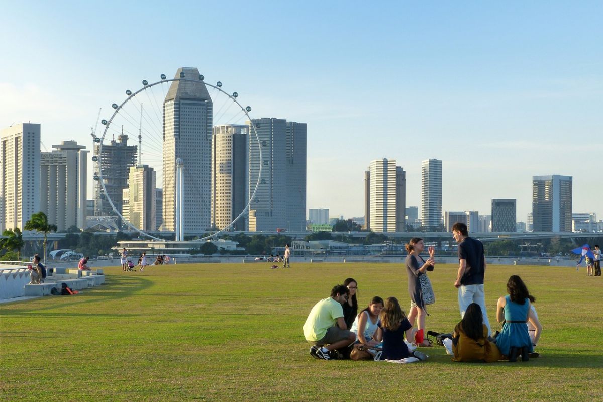 Singapore & Vietnam Tour - 10 Nights