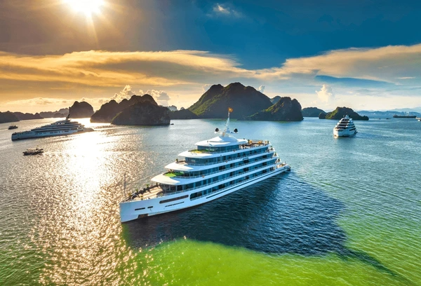 Ha Long Bay