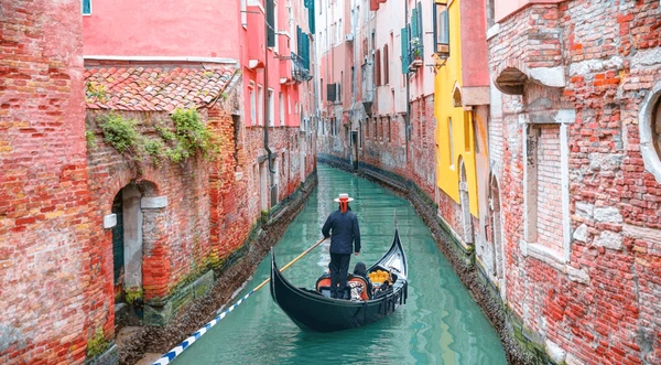 Venice Holiday